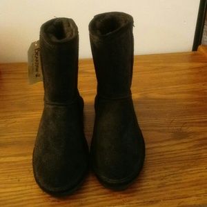 BearPaw (Emma short)